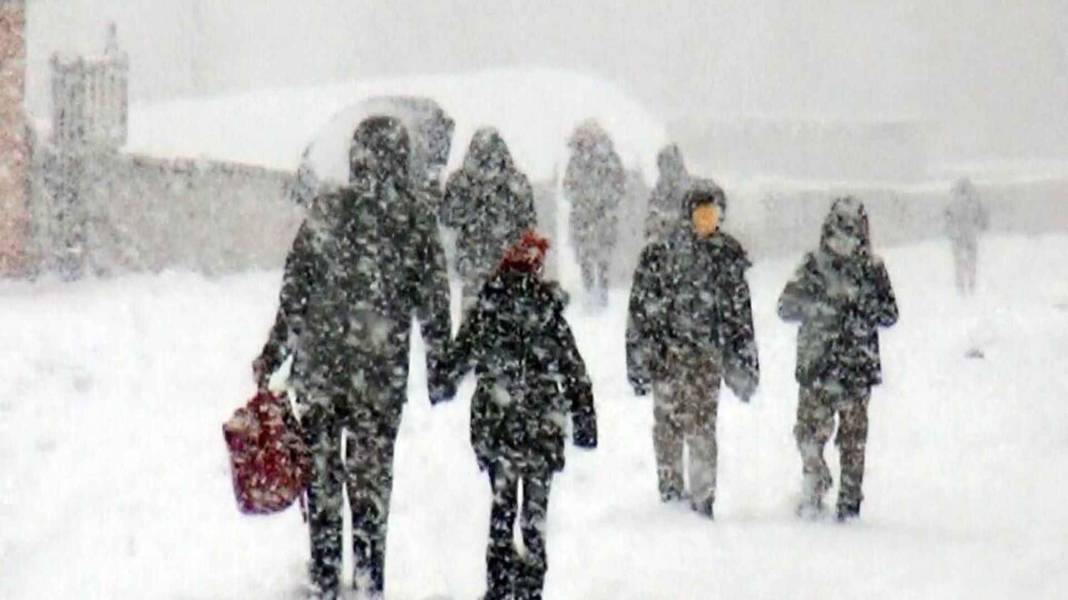 Bu yıl öğrenciler kar tatiline doyacak, işte yeni soğuk hava dalgası 4