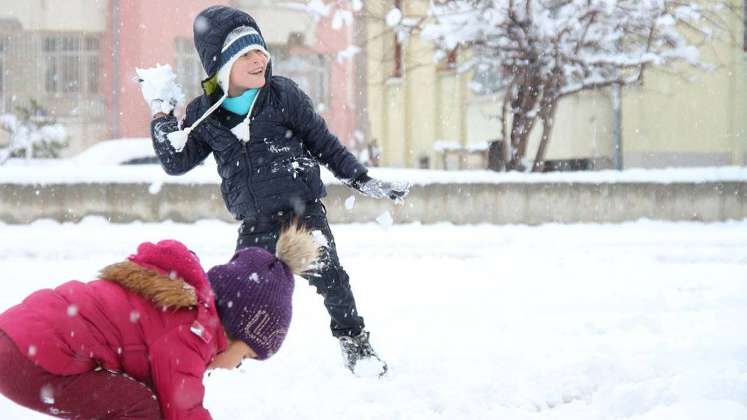 Son dakika valilikler açıkladı, okullar tatil edildi 3