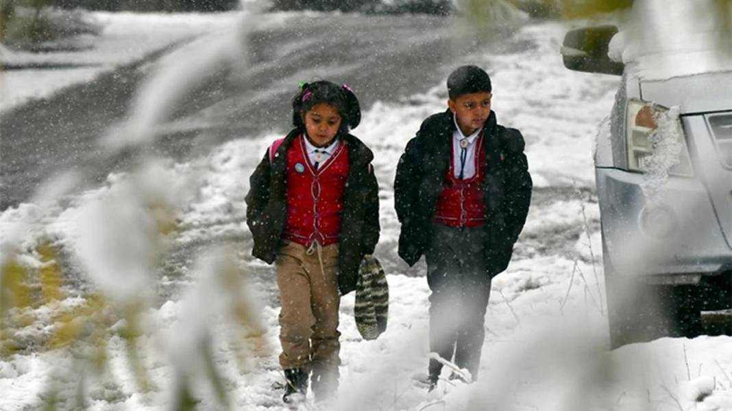 Valilik kararıyla o illerde okullar bir gün tatil edildi 3