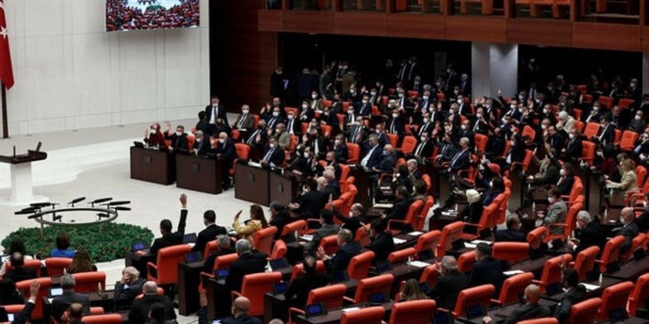 Memur ve emekli zam teklifinin ilk bölümü meclisten geçti