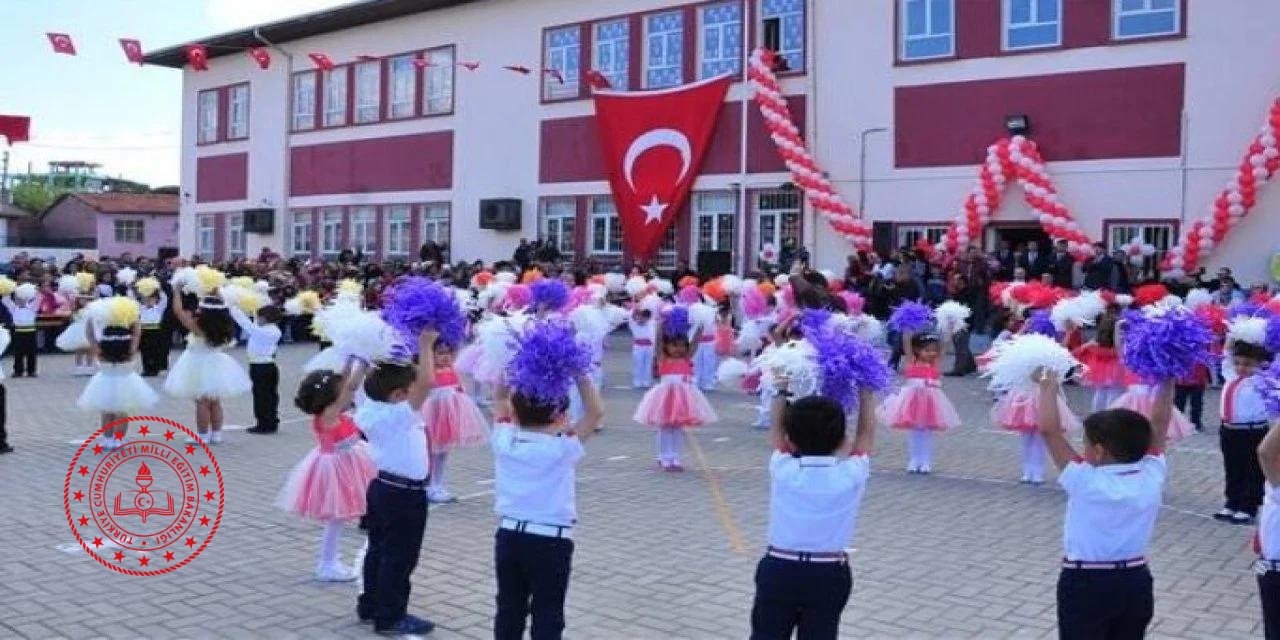 Öğrencinin Milli-Kültürel Değerlerine Aykırı Kutlamalar Yasaklandı!