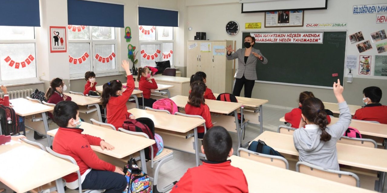 Öğretmenlik Meslek Kanunu Ne Zaman Çıkacak? Milli Eğitim Bakanı Yusuf Tekin Açıkladı!